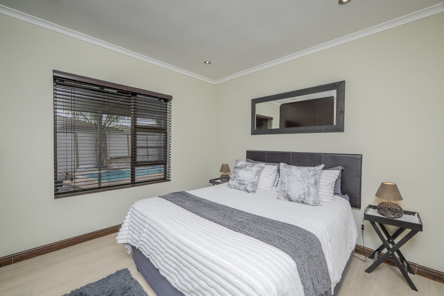 3 Bedroom Property for Sale in Jakarandas Western Cape